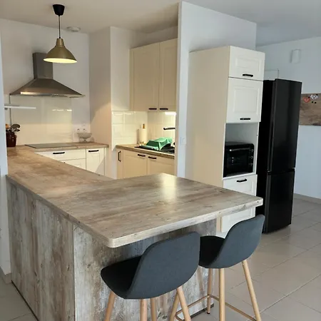 Escapade Feline מימיזן-פלאז'